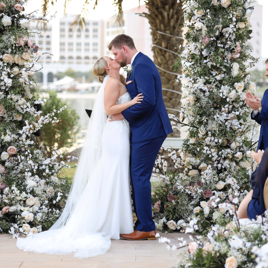 Classic outdoor wedding2